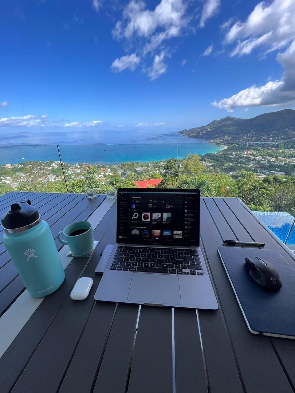 Paradise Heights Luxury Apartments & Villa Vịnh Beau Vallon Phòng bức ảnh